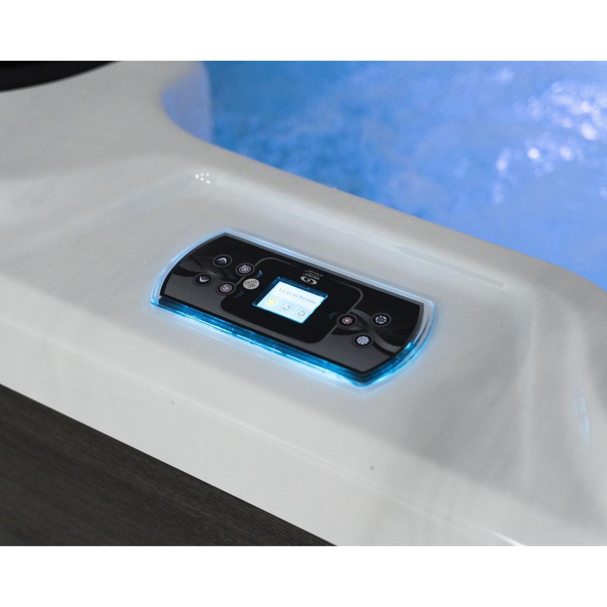 Aurelia Potenza Hot Tub