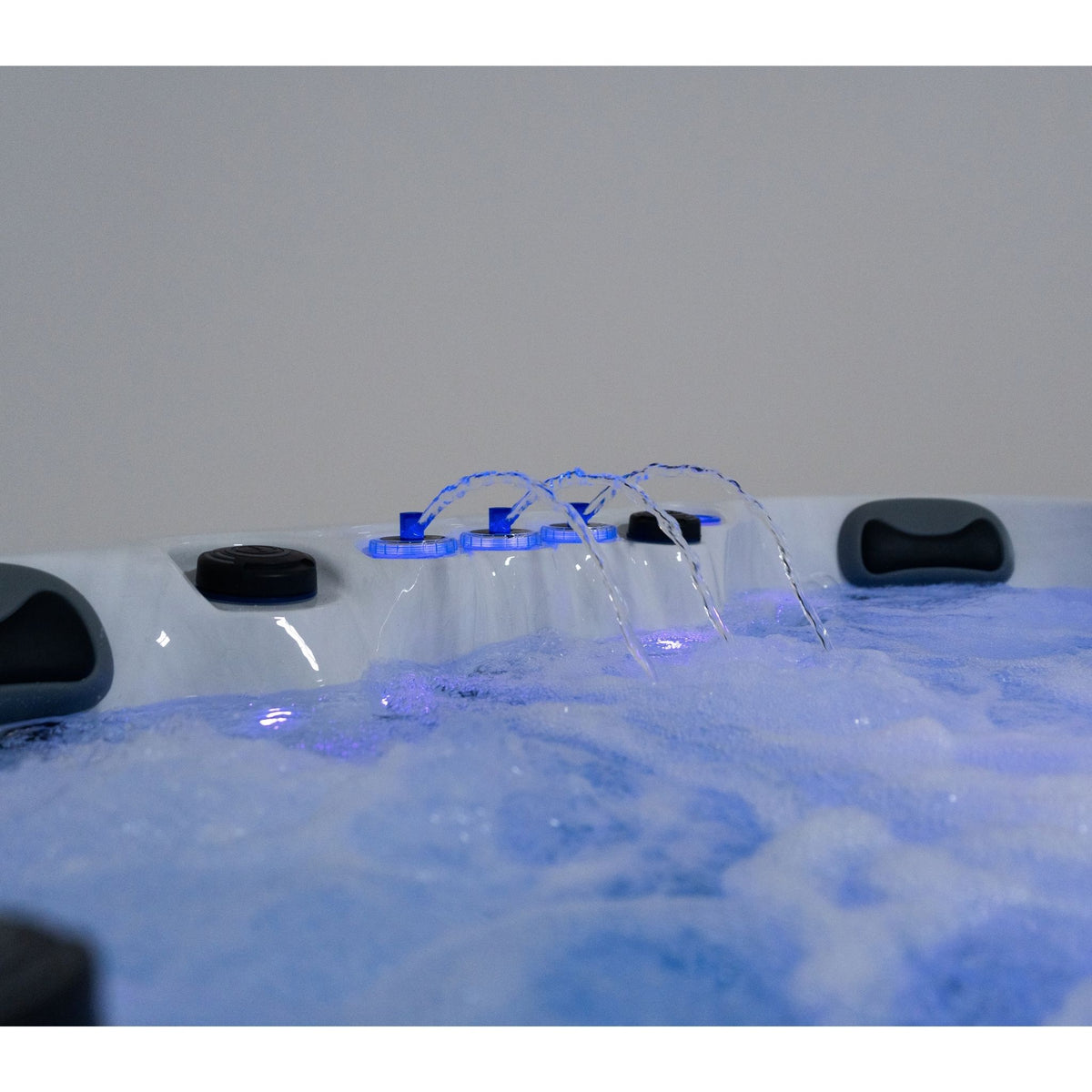 Aurelia Ritmo Hot Tub
