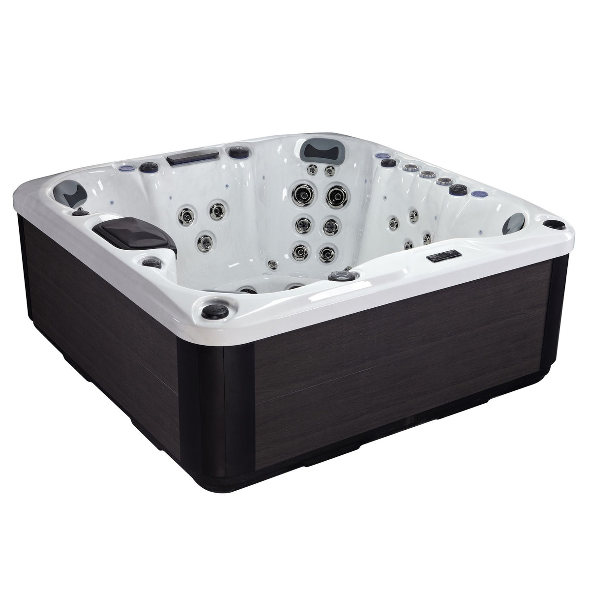 Aurelia Grande Hot Tub